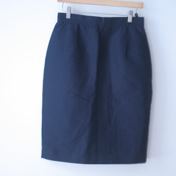 Les Copains Dresses & Skirts - Les Copains Pencil Skirt 100% Cotton with 100% Rayon Lining